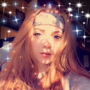 Meet your Posher, Hallie